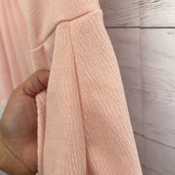 Melissa Paige Embroiled Half Sleeve Blouse | SIZE L - Picture 7 of 8